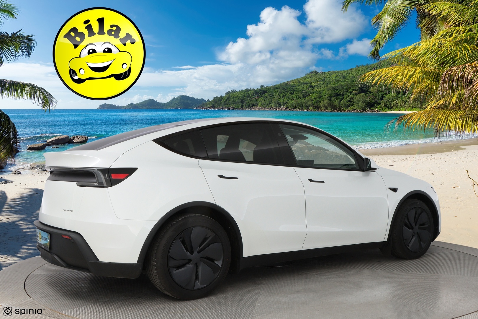 TESLA MODEL Y 2025