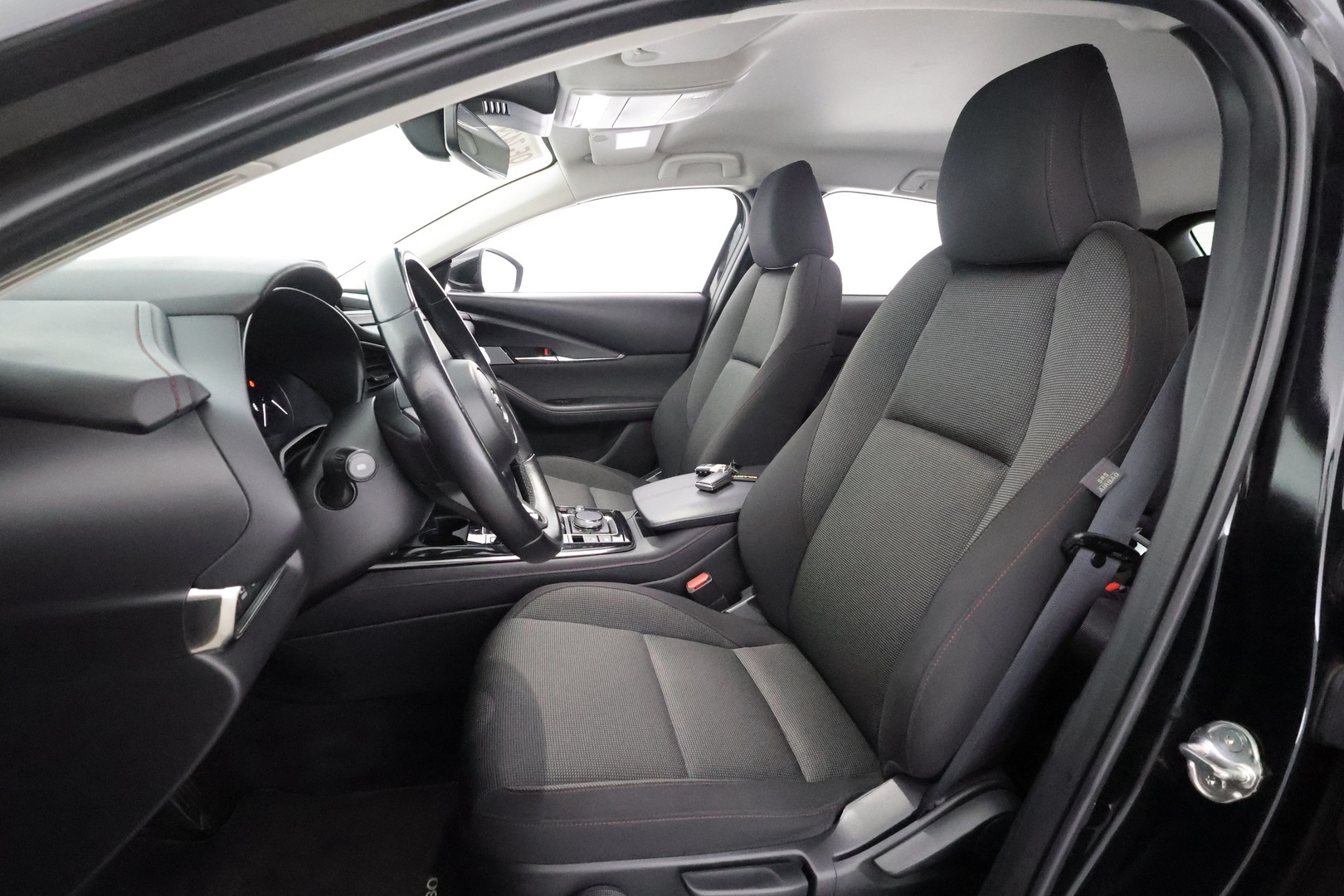 MAZDA CX-30 2023