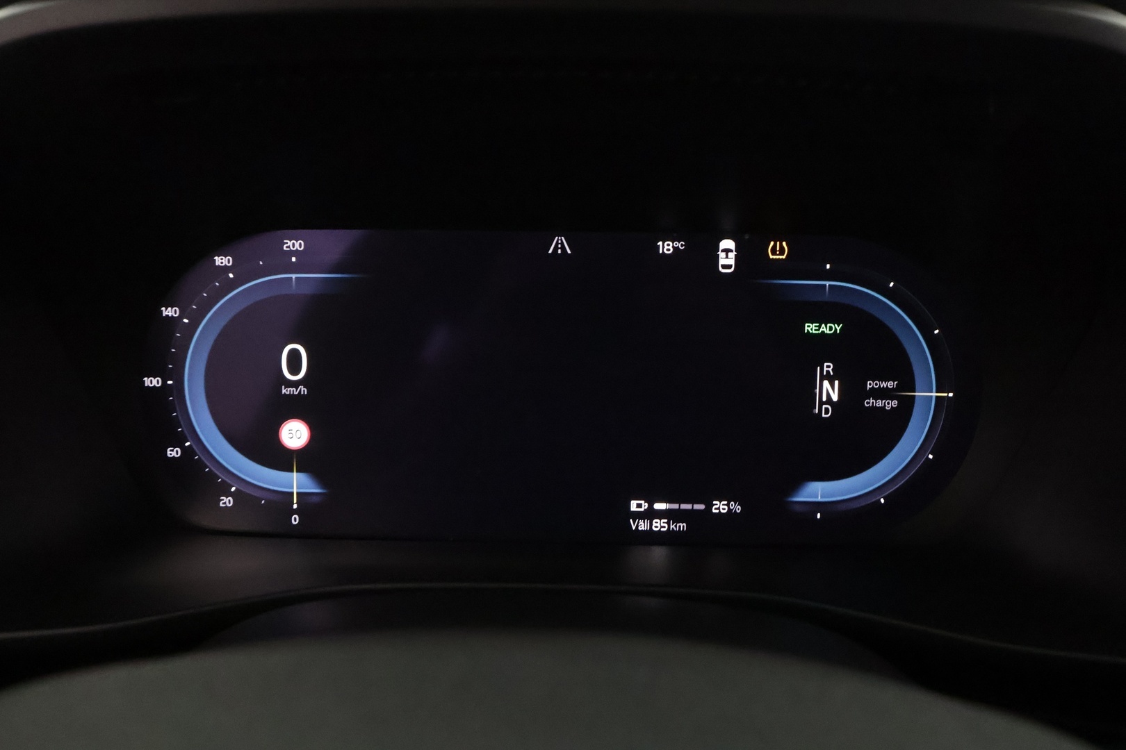 VOLVO XC40 2023