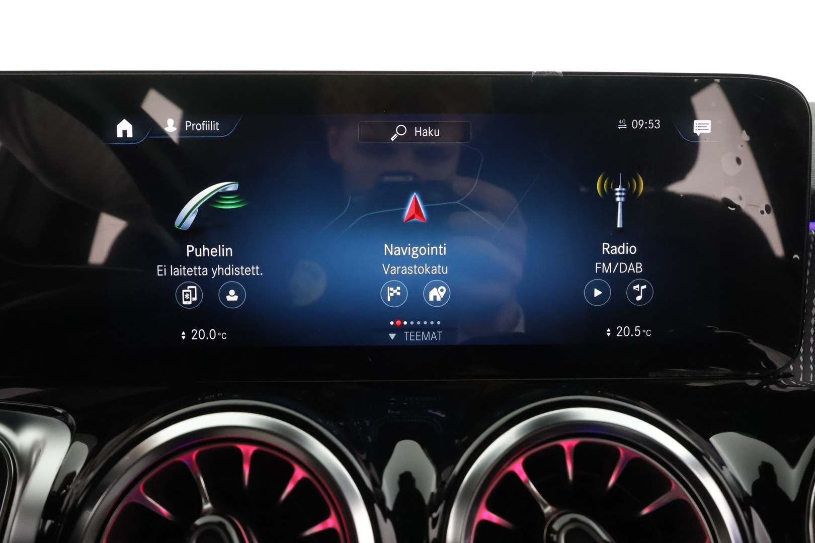 MERCEDES-BENZ EQB 2023