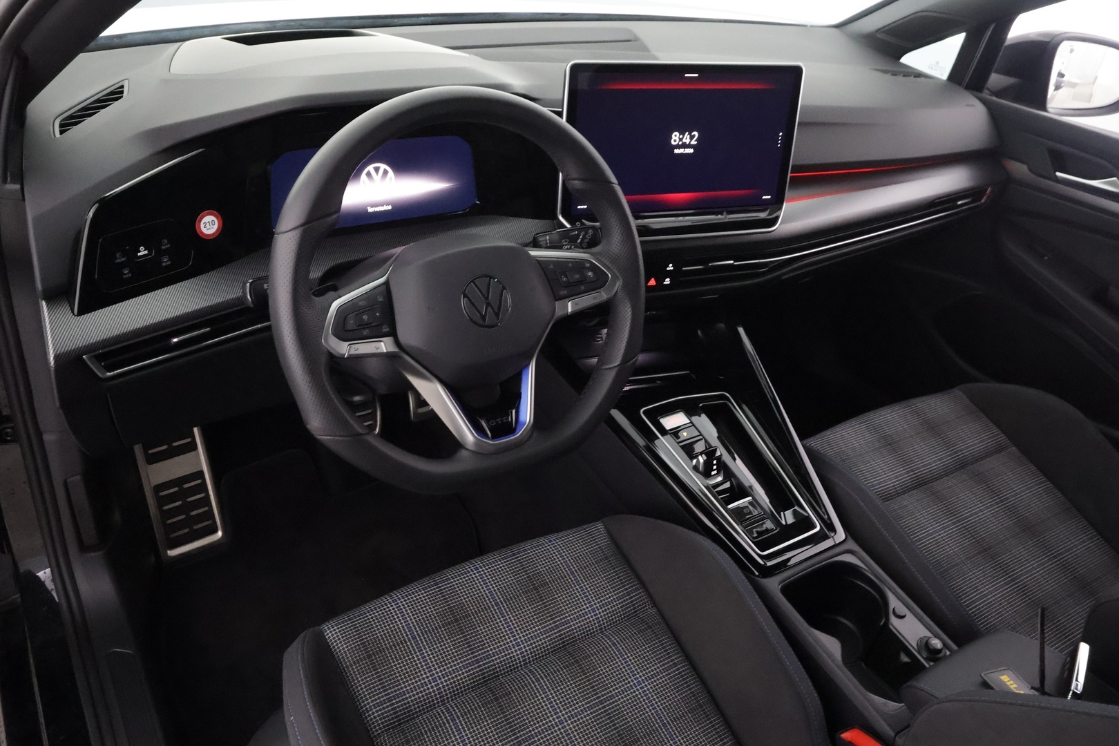 VOLKSWAGEN GOLF 2026