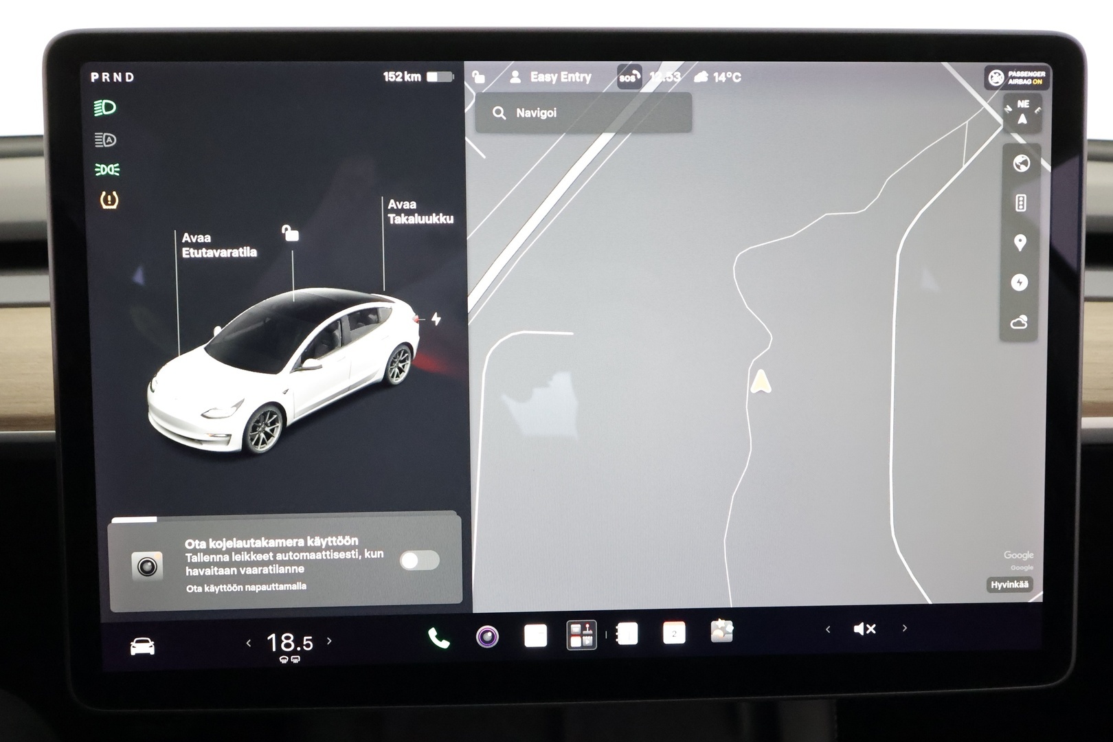 TESLA Model 3 2021