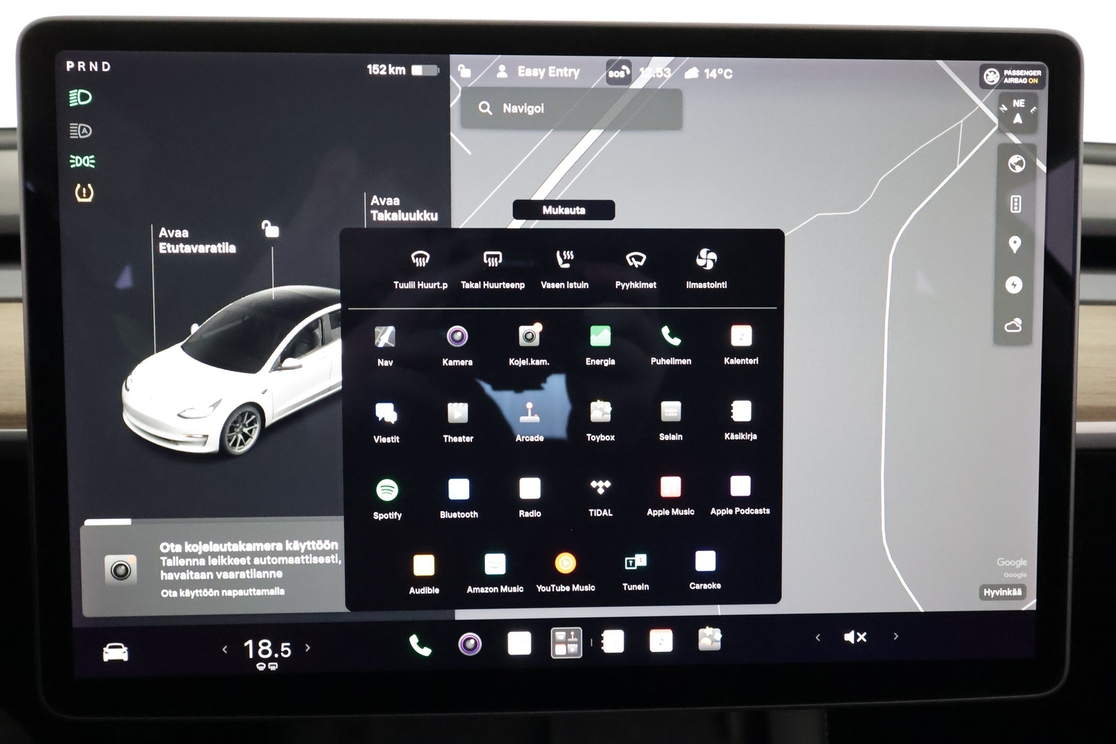 TESLA Model 3 2021