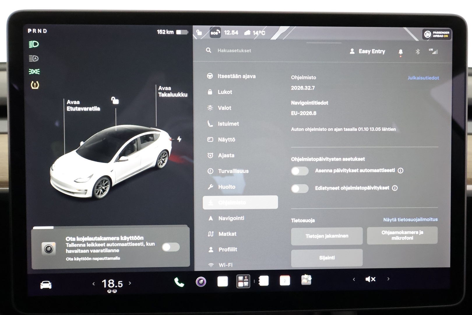 TESLA Model 3 2021