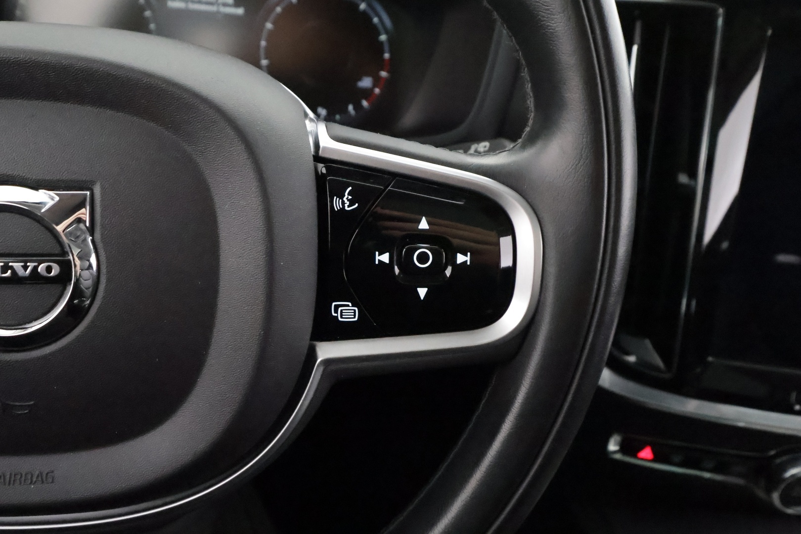 VOLVO V60 2019