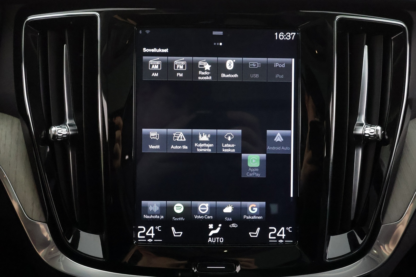 VOLVO V60 2019