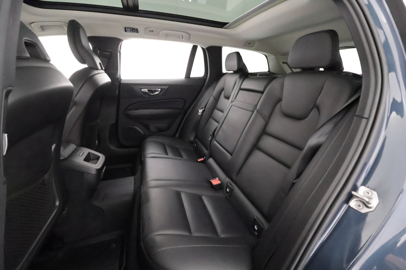 VOLVO V60 2019
