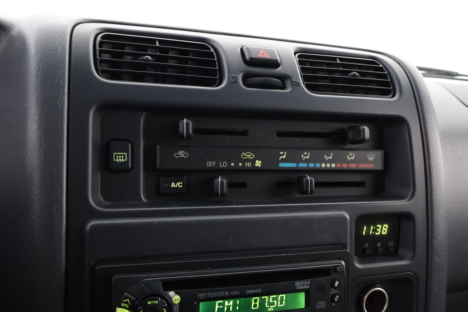TOYOTA Hiace 2006