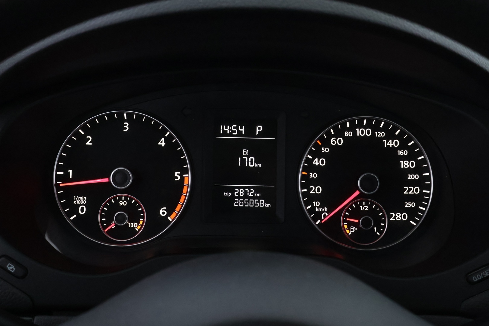 VOLKSWAGEN Jetta 2011