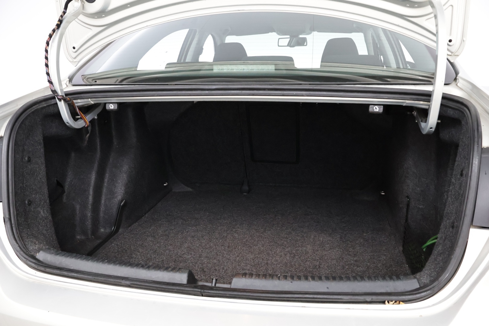 VOLKSWAGEN Jetta 2011