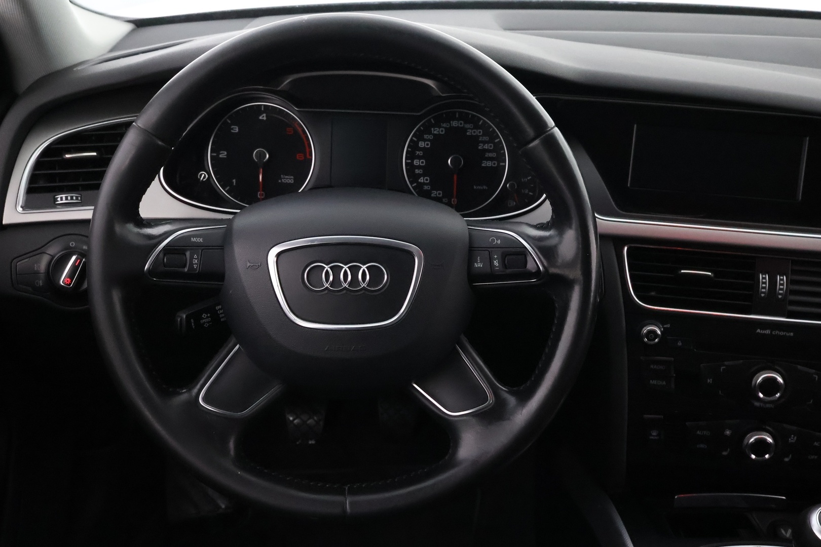 AUDI A4 2012