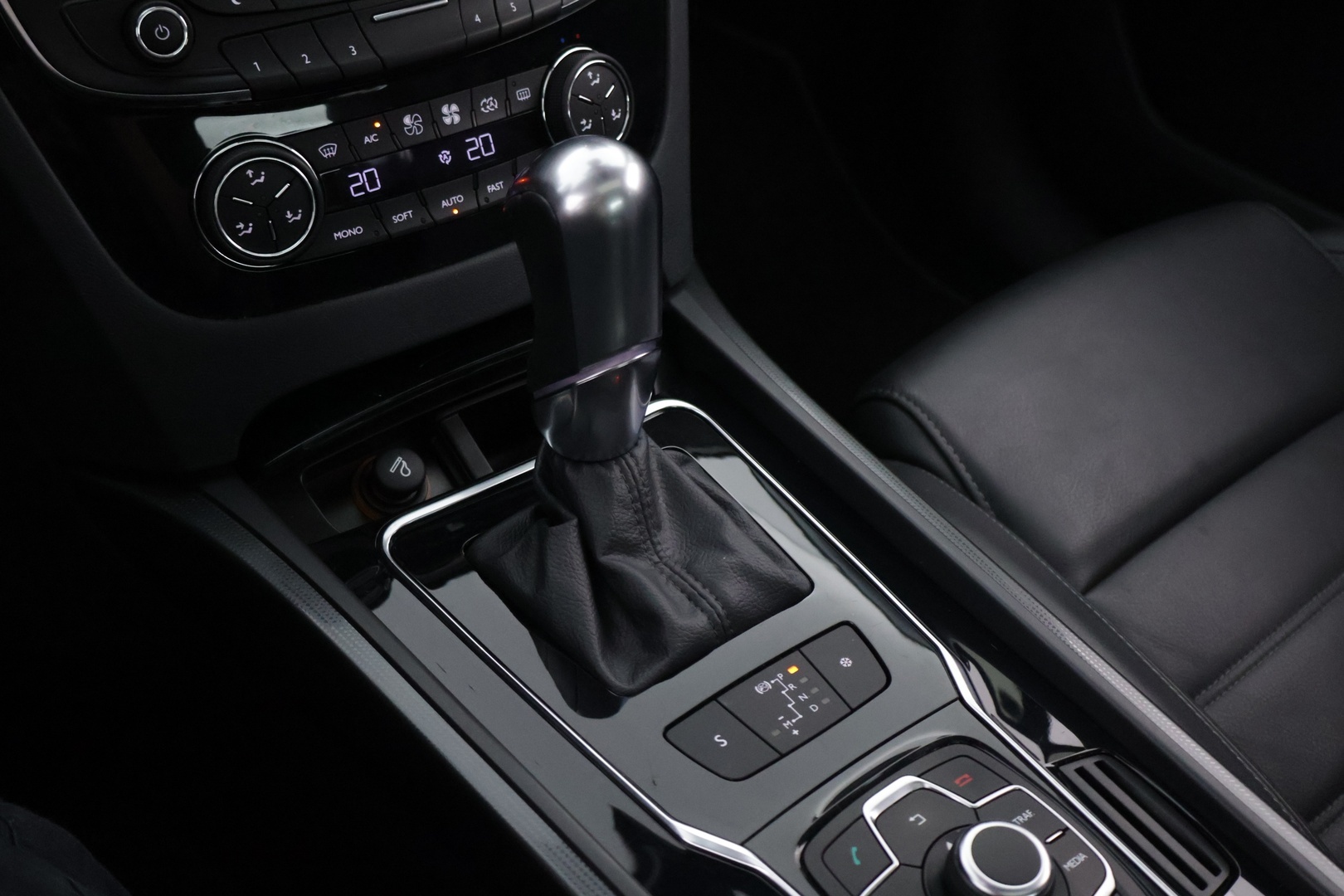 PEUGEOT 508 2013