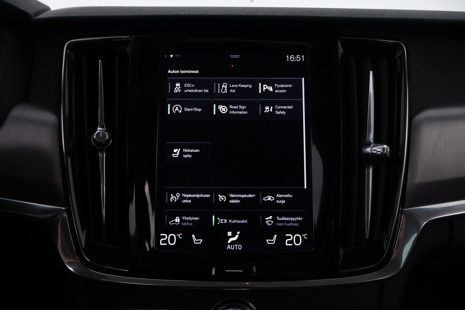 VOLVO S90 2018