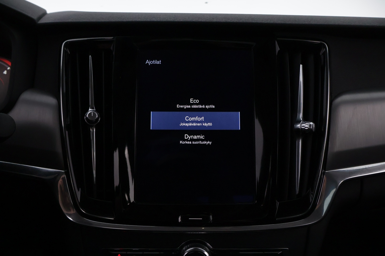 VOLVO S90 2018