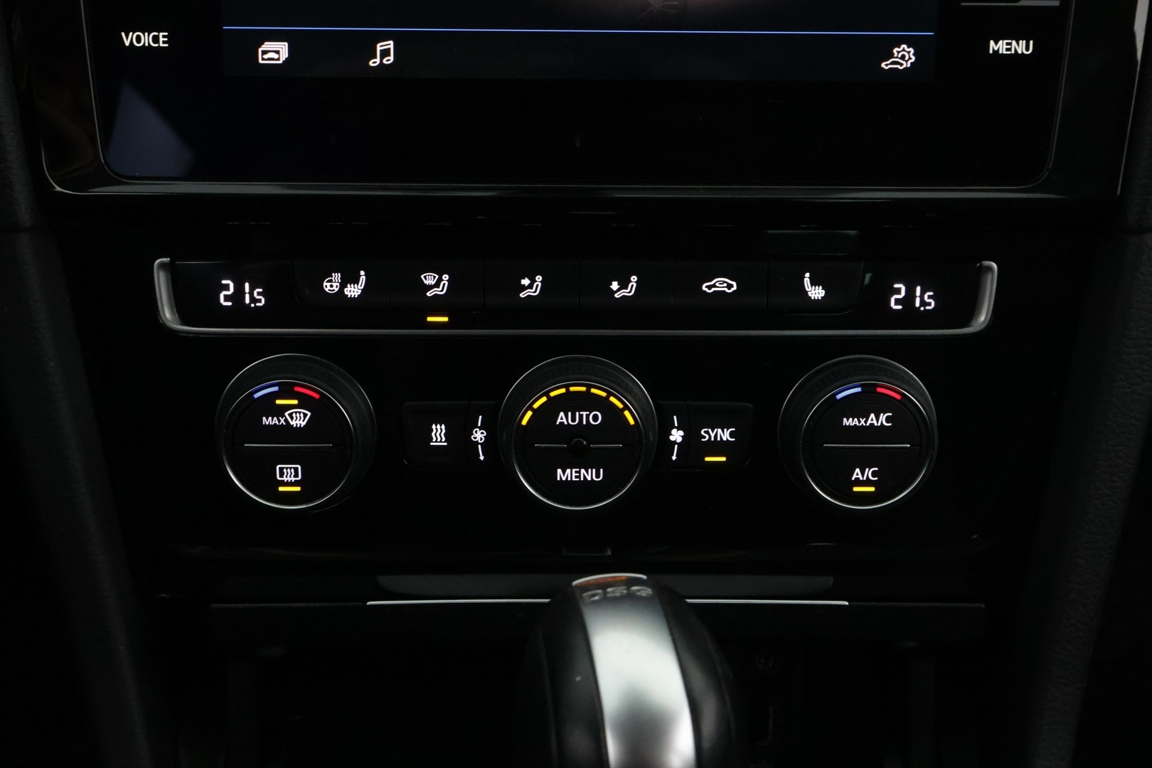 VOLKSWAGEN Golf 2018