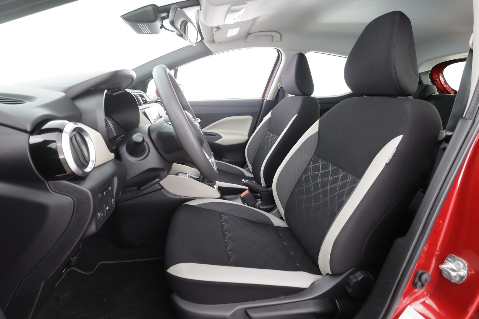 NISSAN Micra 2019