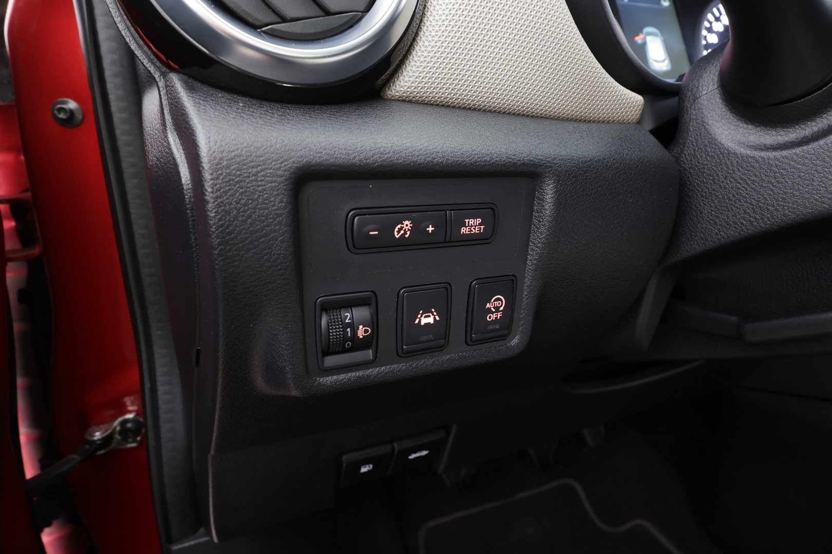 NISSAN Micra 2019