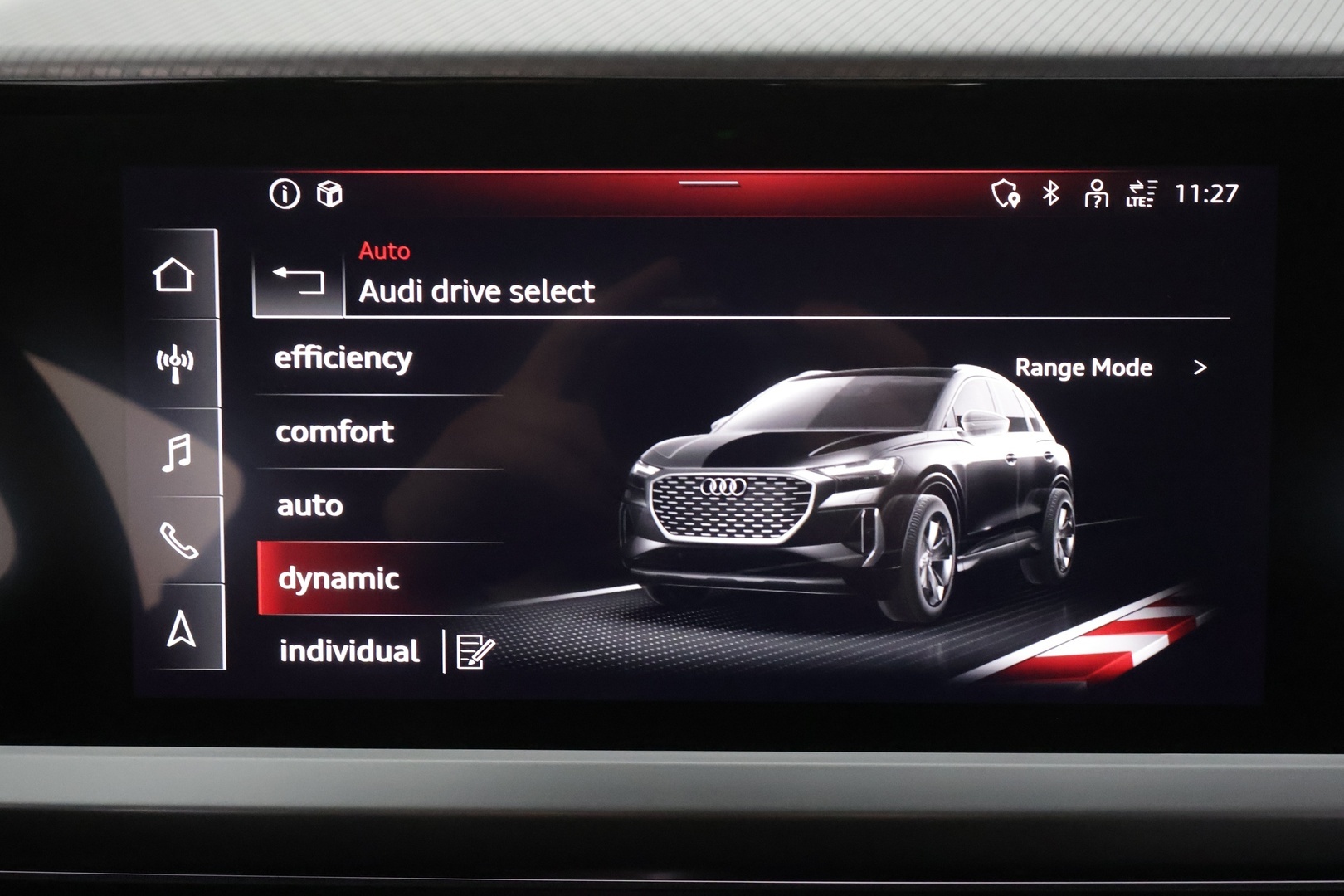 AUDI Q4 e-tron 2022