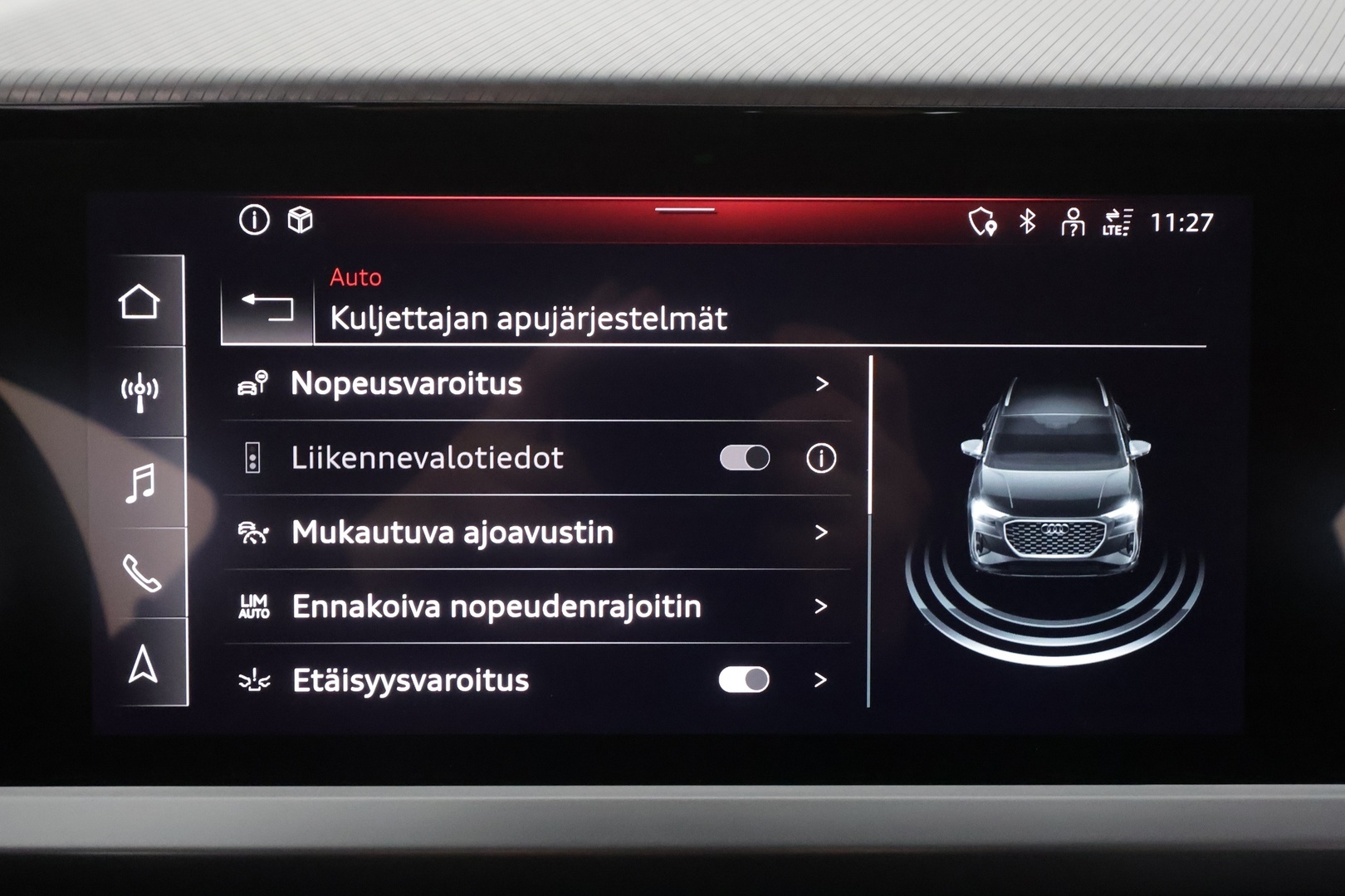AUDI Q4 e-tron 2022