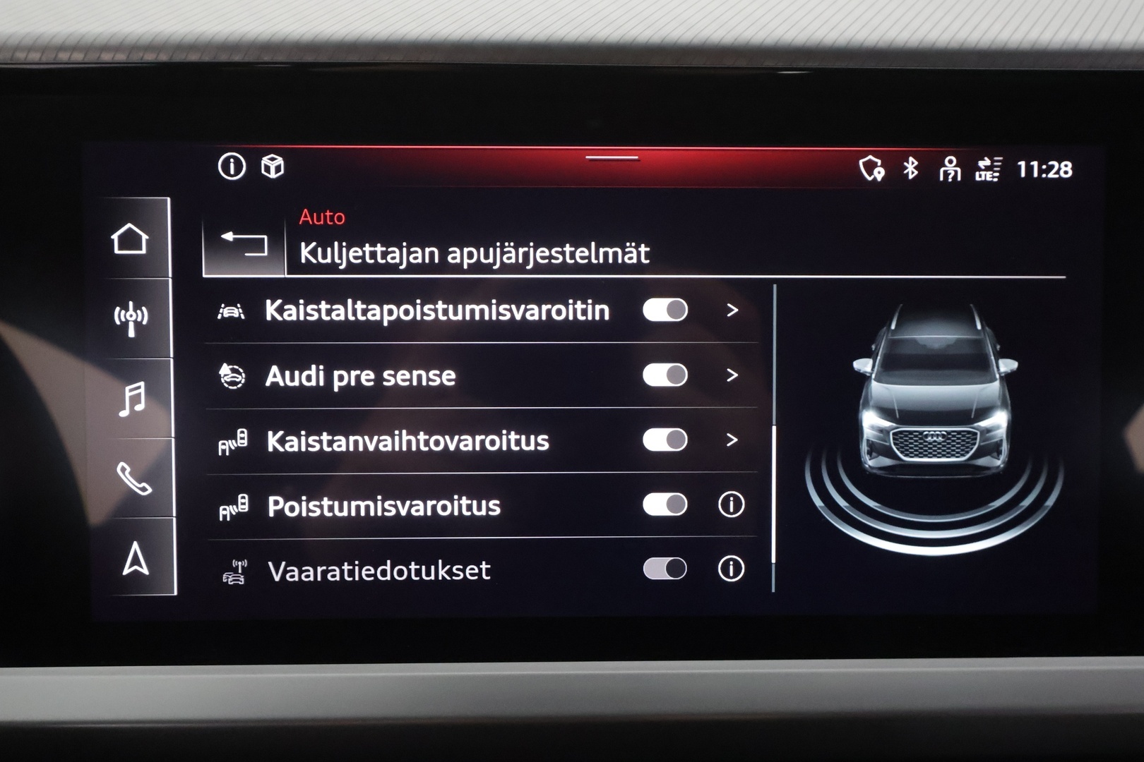 AUDI Q4 e-tron 2022