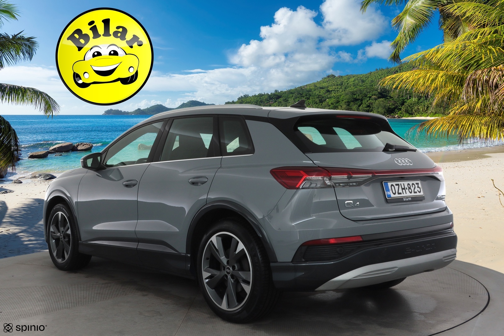 AUDI Q4 e-tron 2022