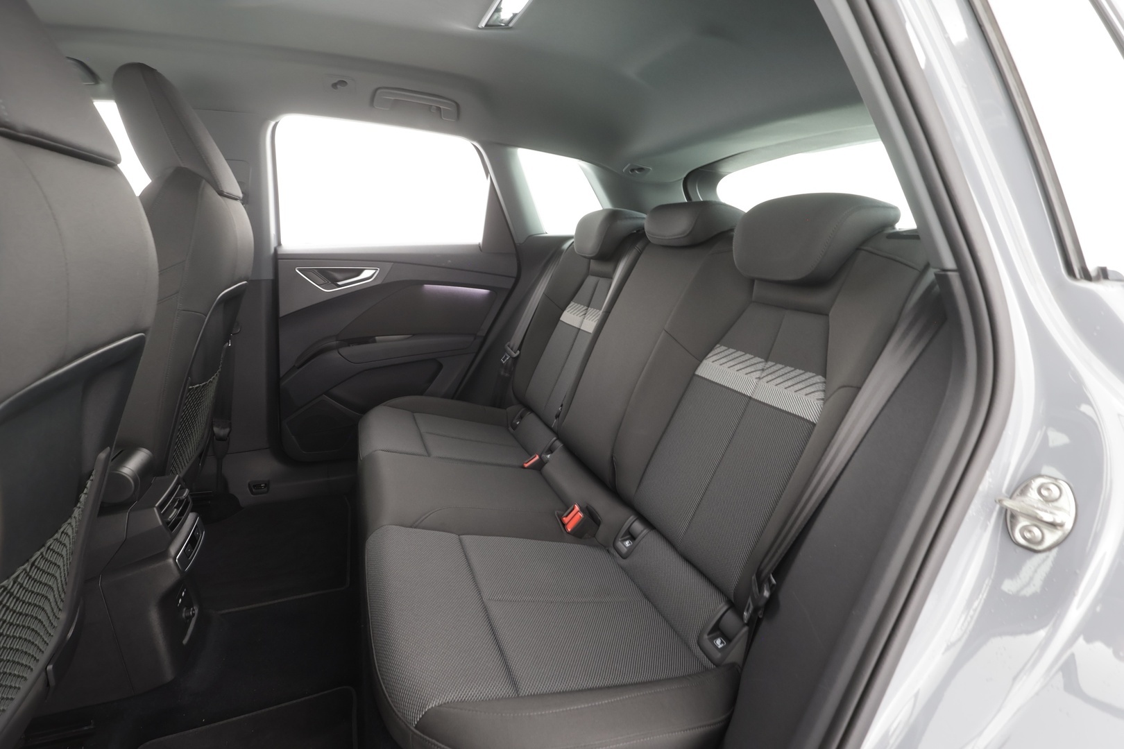 AUDI Q4 e-tron 2022