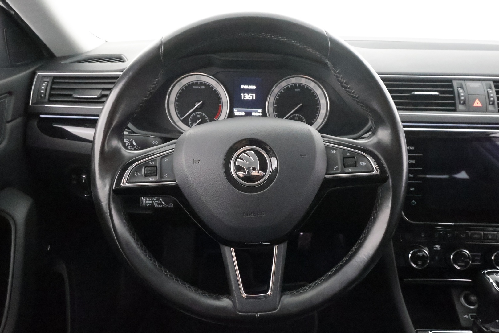 SKODA Superb 2018