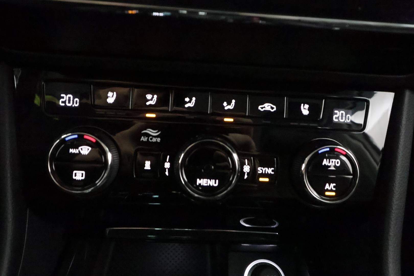 SKODA Superb 2018