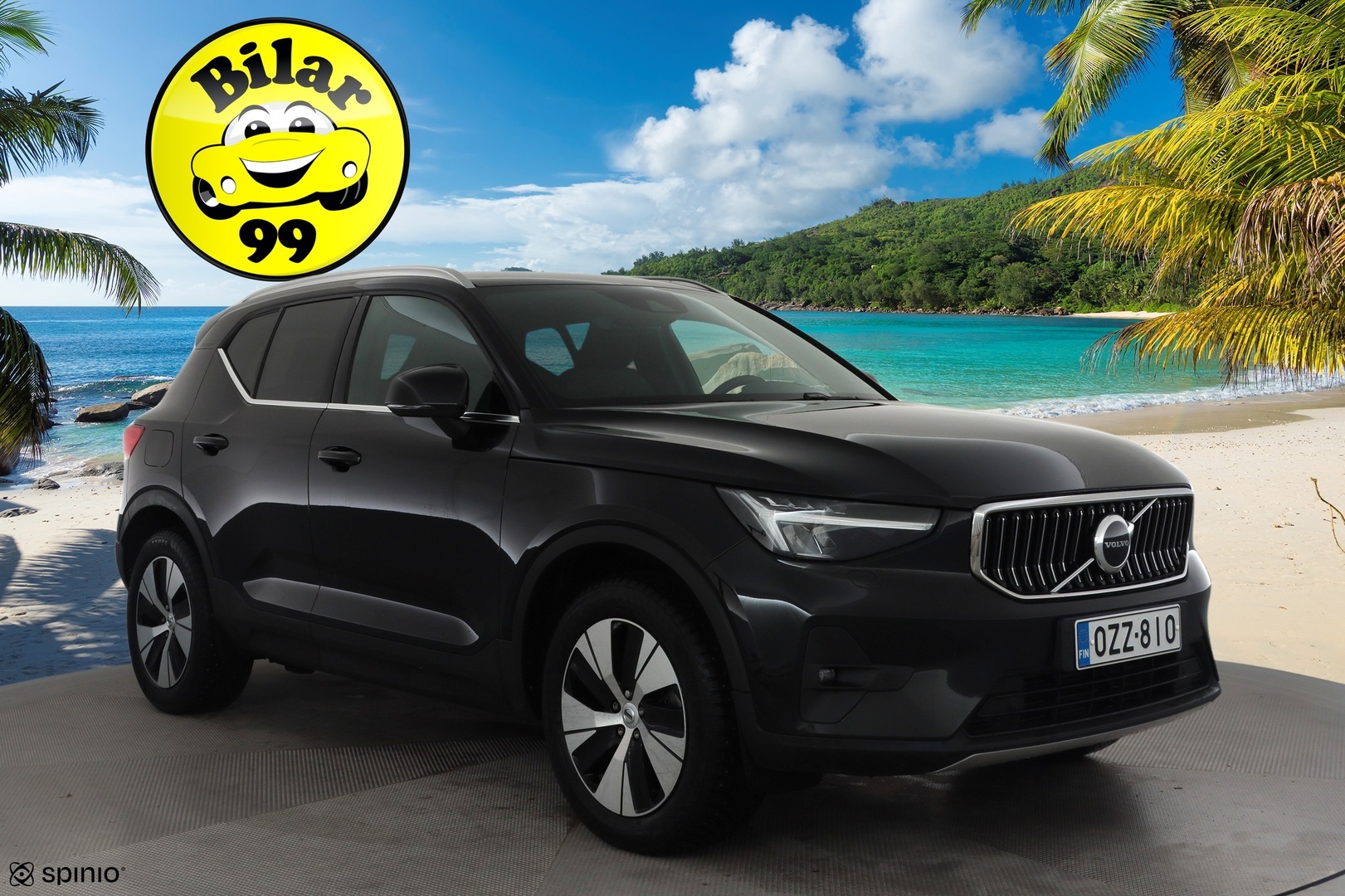 VOLVO XC40 2024