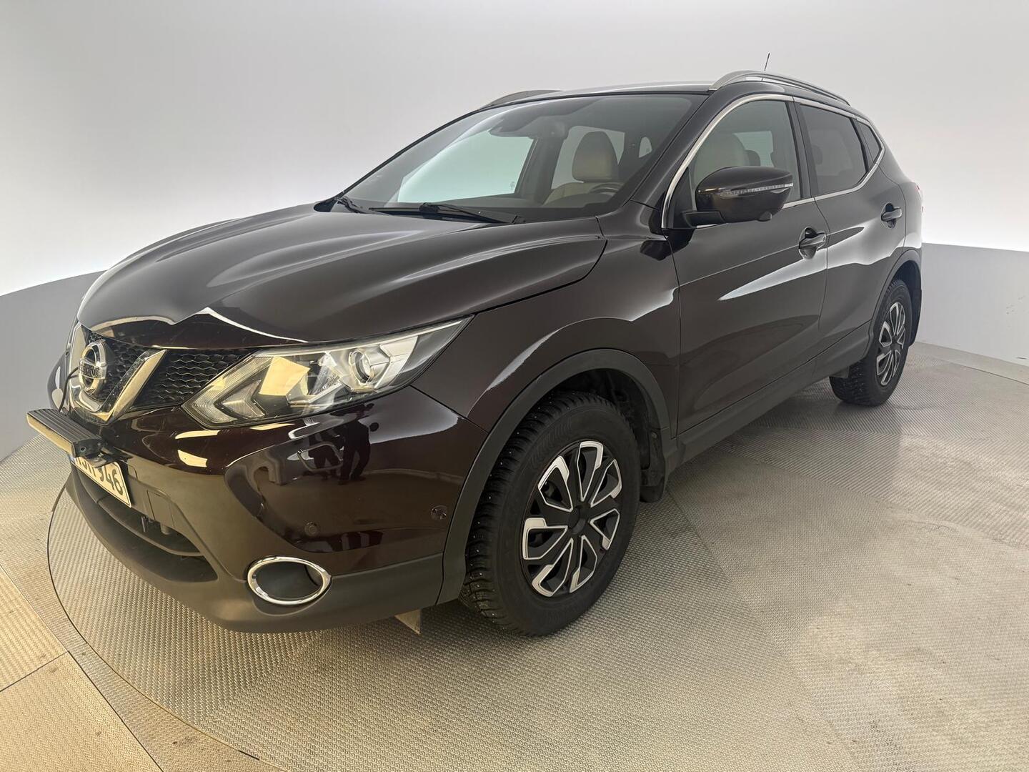 NISSAN Qashqai 2015