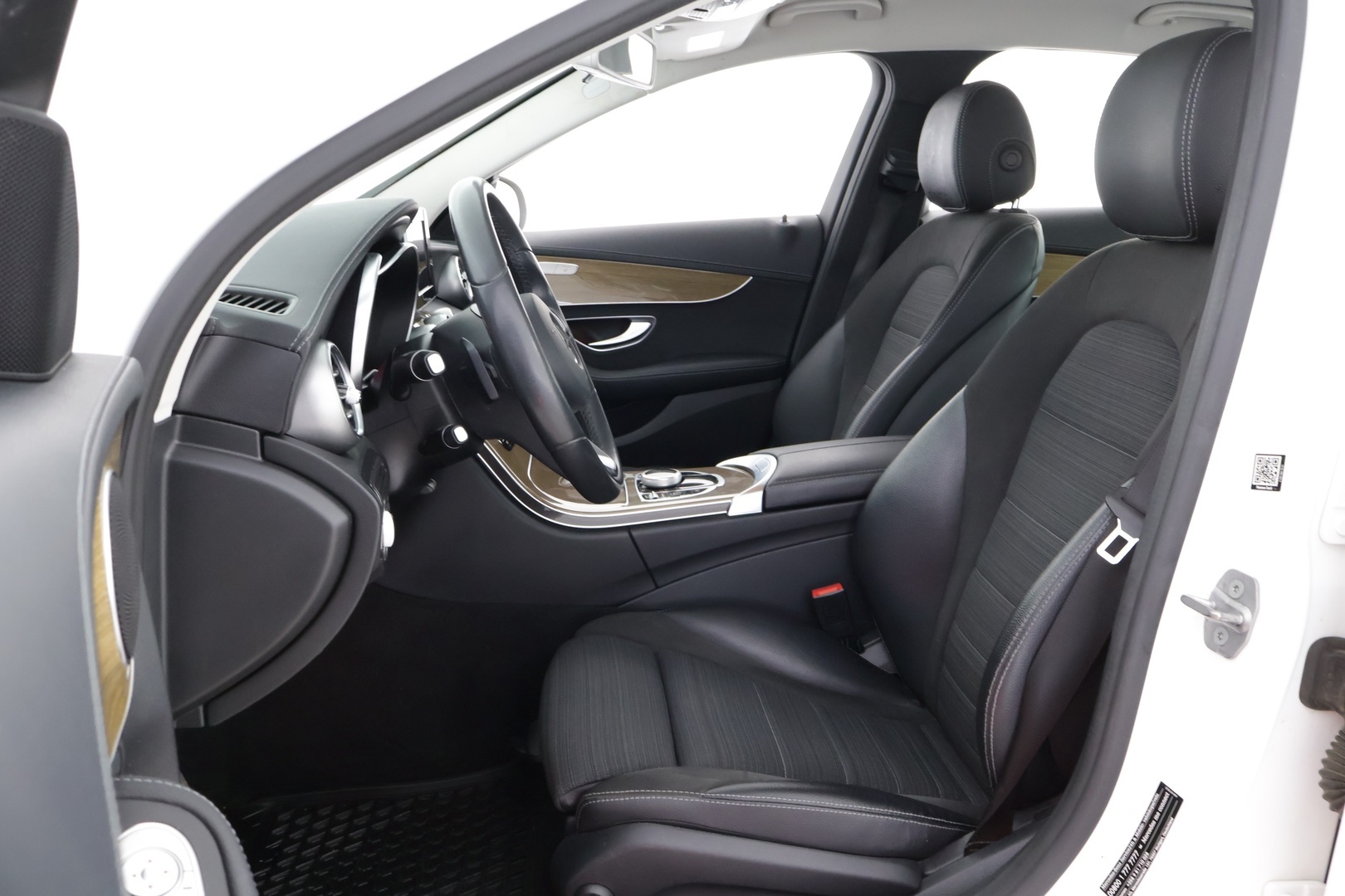 MERCEDES-BENZ C 2017