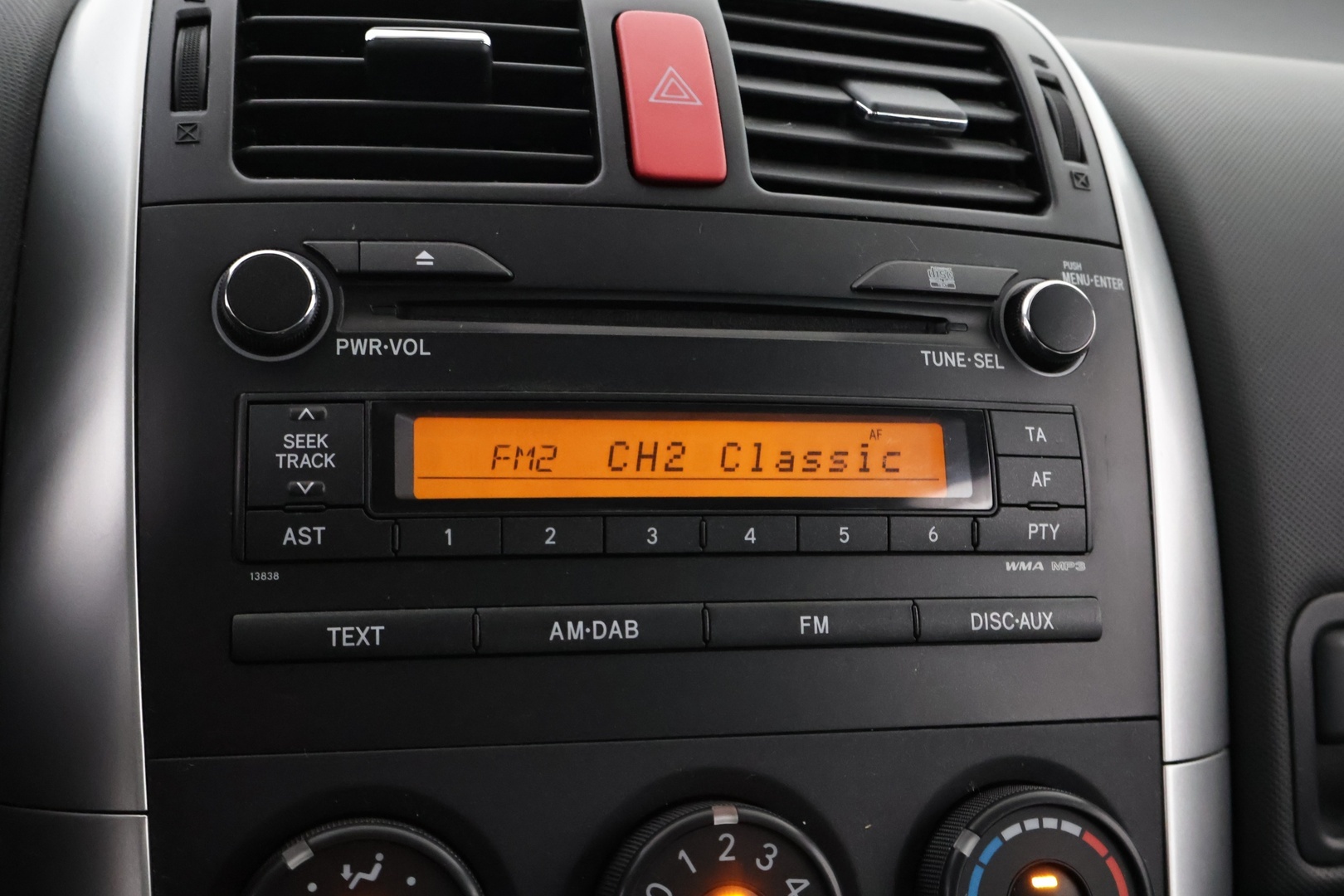 TOYOTA Auris 2010