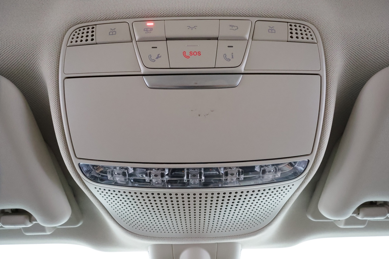 MERCEDES-BENZ E 2018