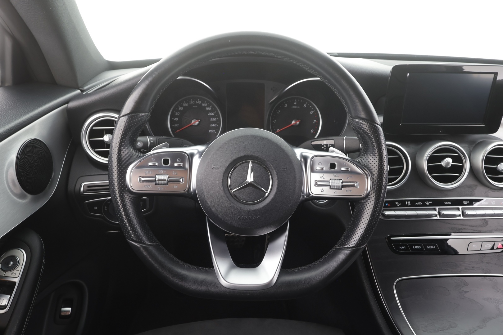 MERCEDES-BENZ C 2019