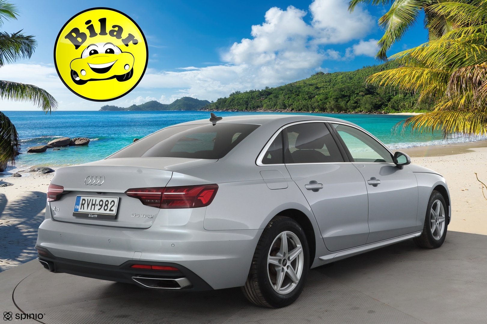 AUDI A4 2023