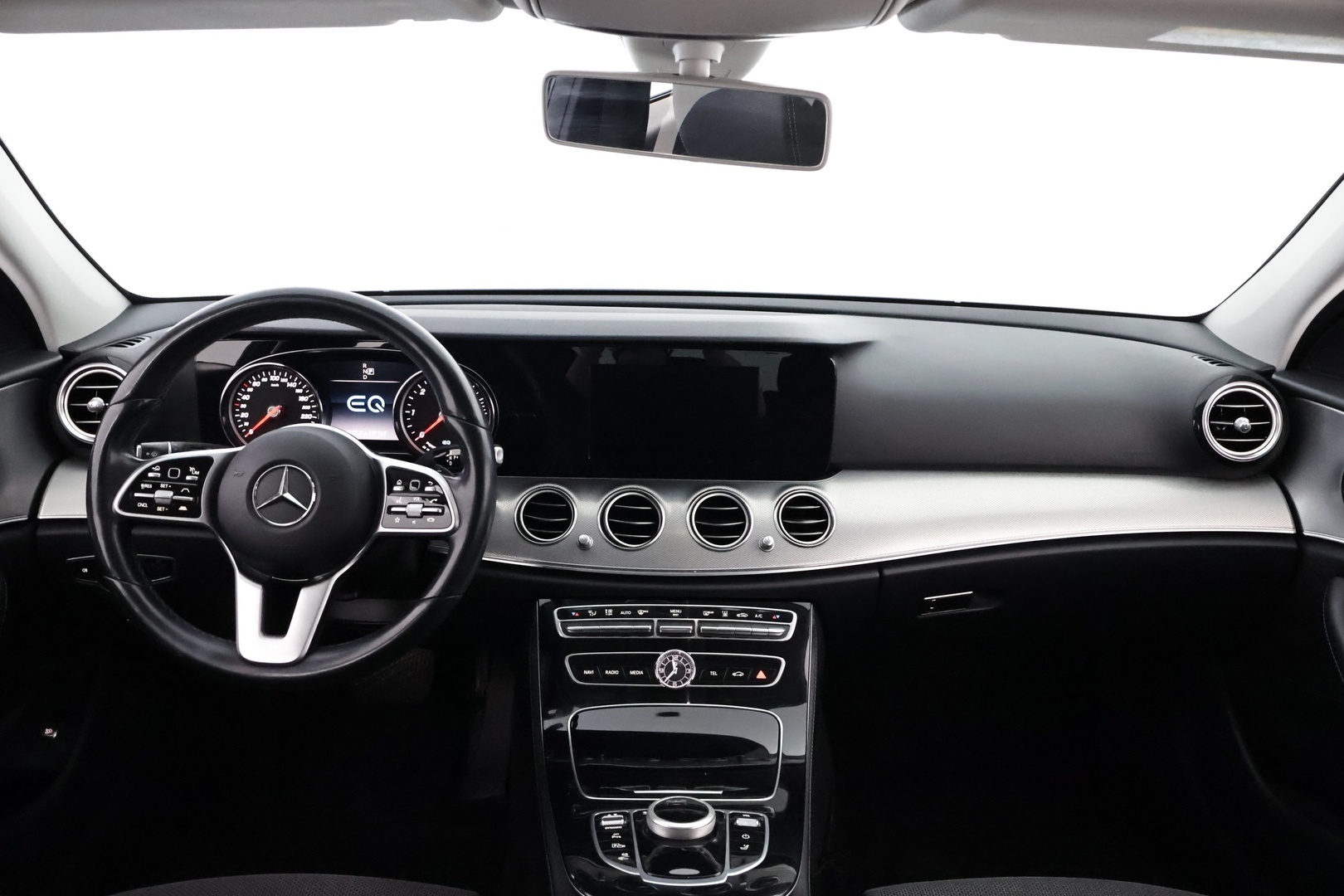 MERCEDES-BENZ E 2020