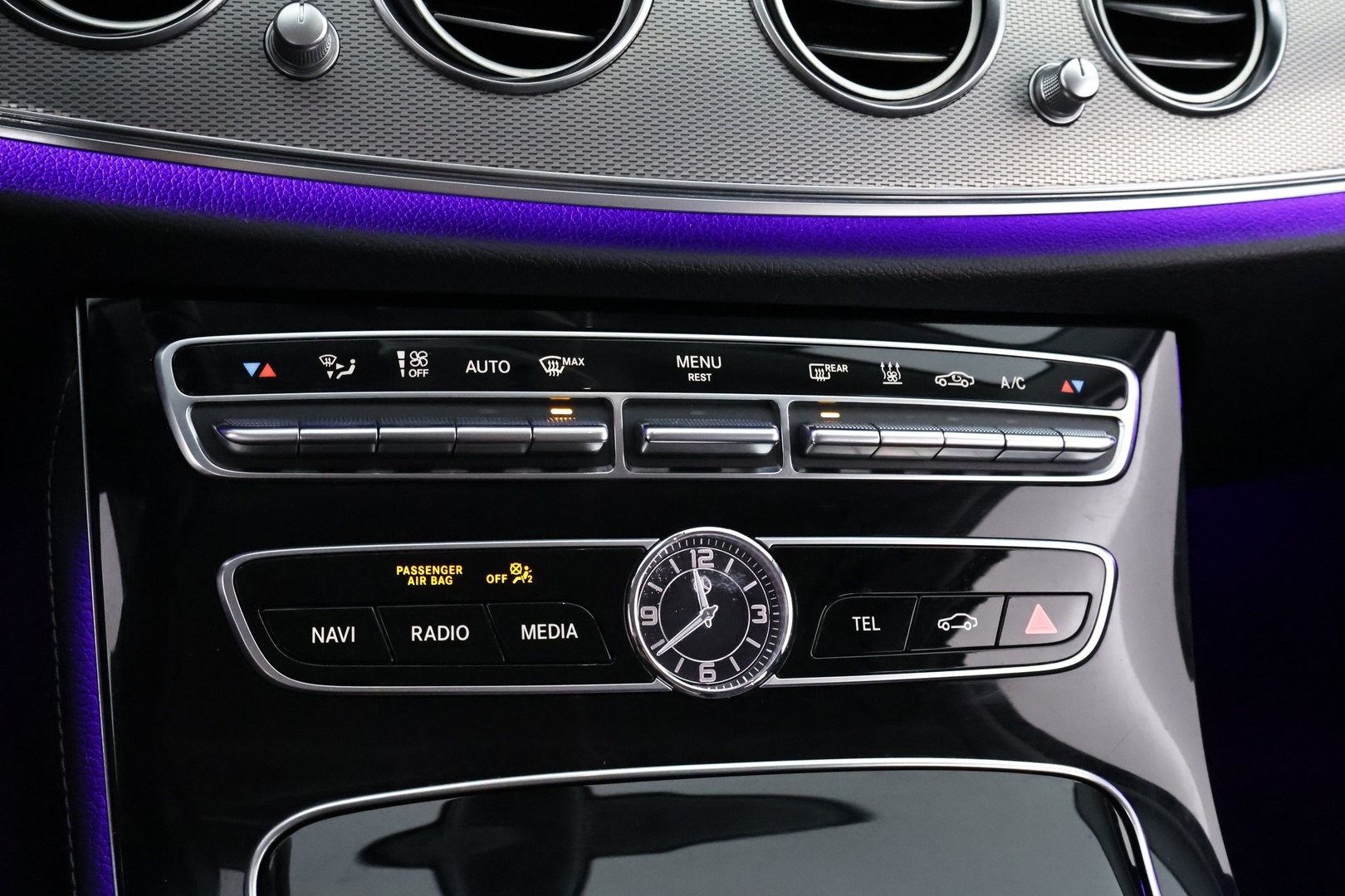 MERCEDES-BENZ E 2020
