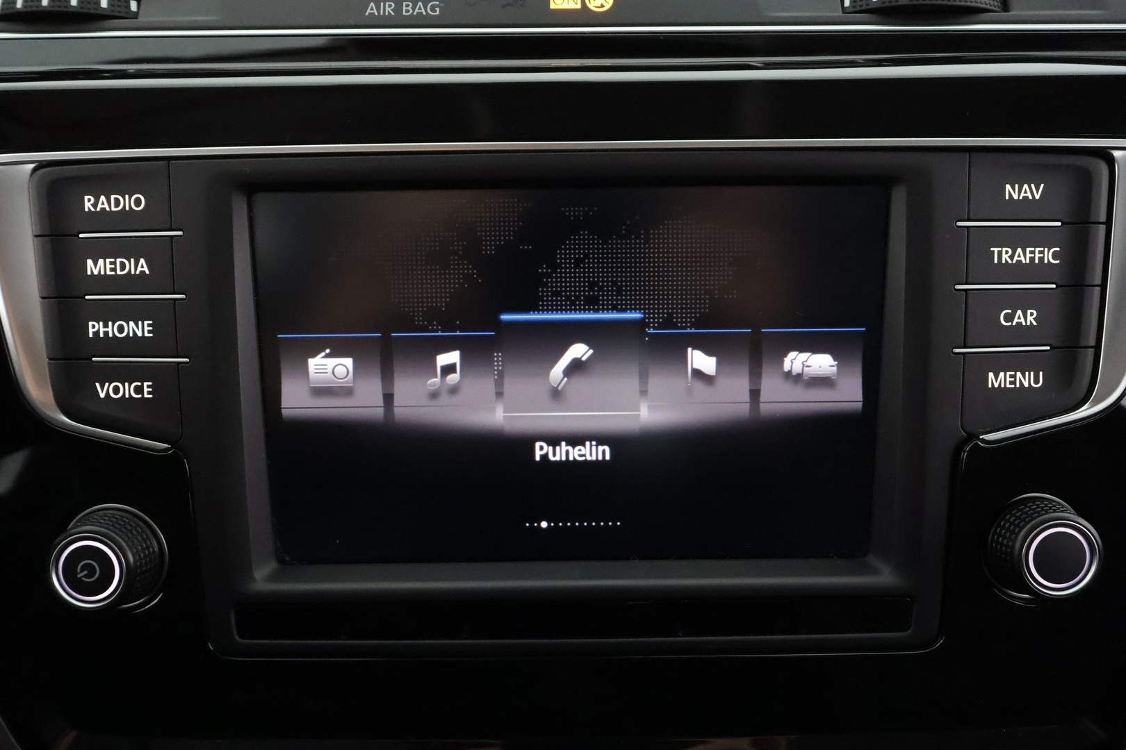 VOLKSWAGEN Touran 2017