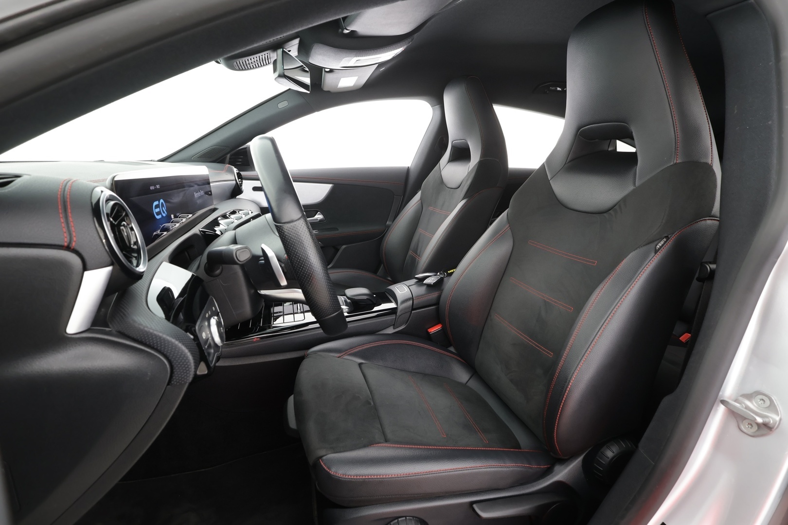 MERCEDES-BENZ CLA 2021