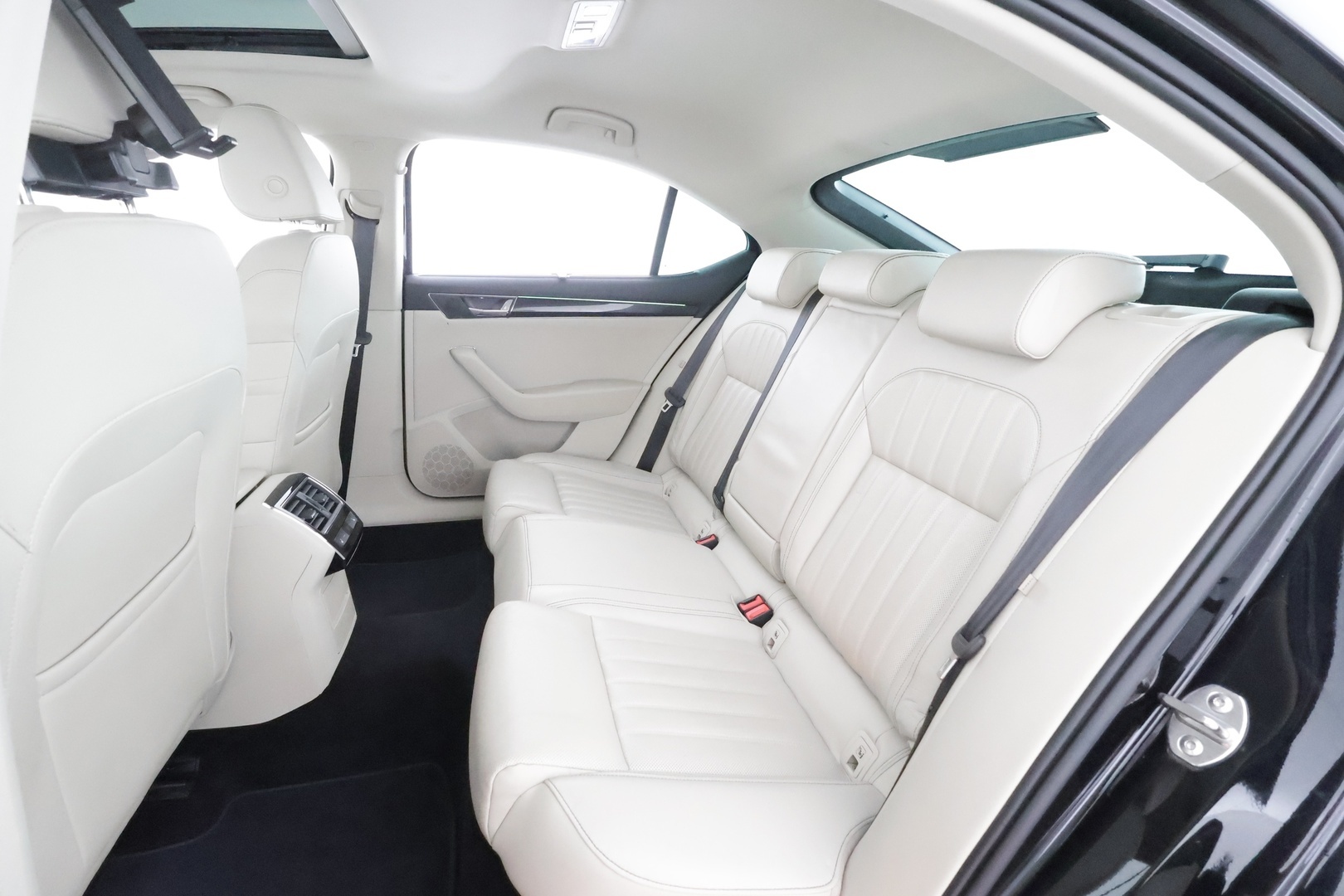 SKODA Superb 2023