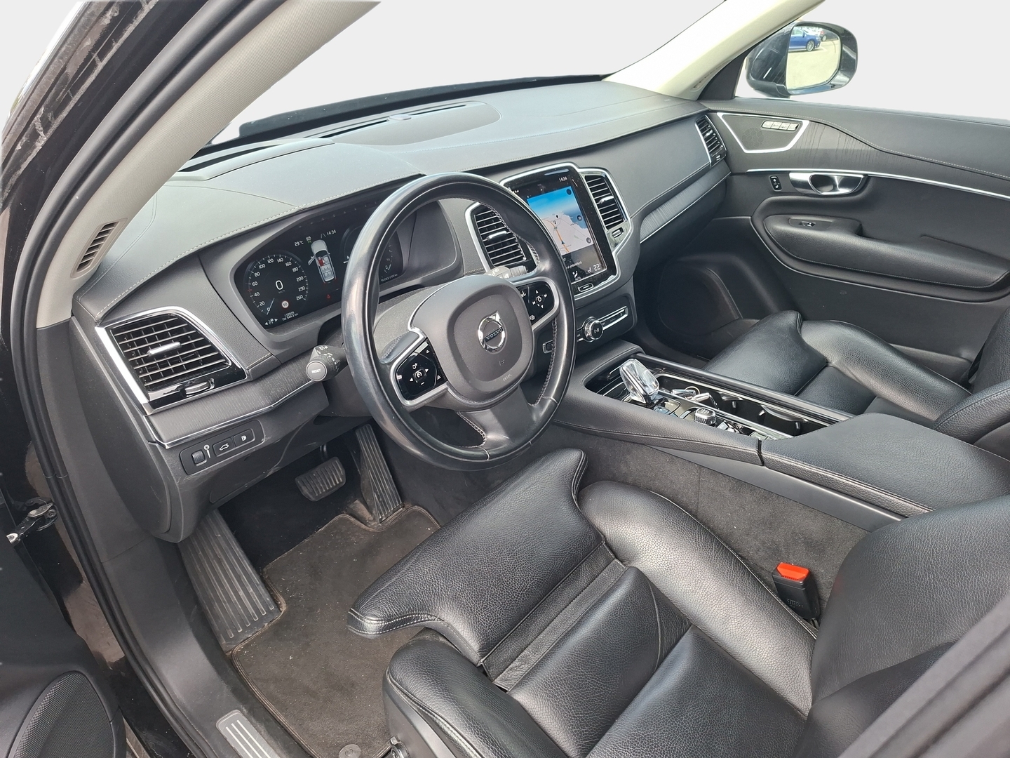 VOLVO XC90 2020