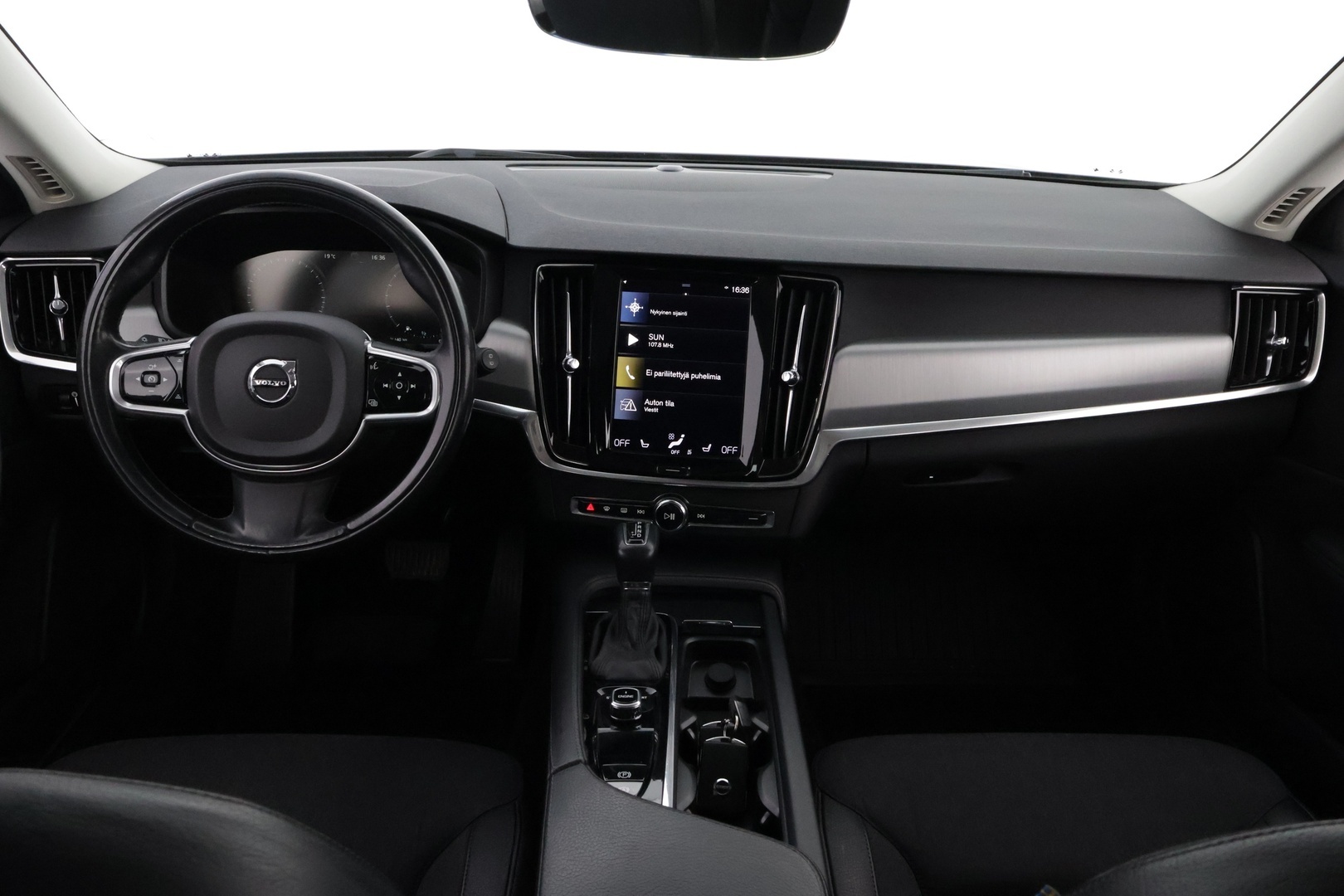 VOLVO V90 2017