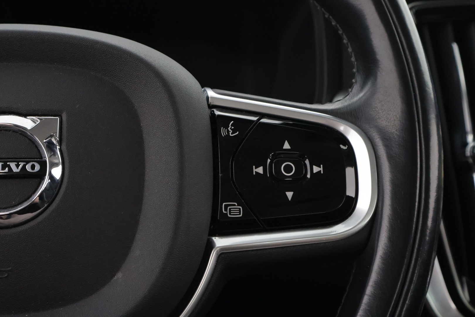 VOLVO V90 2017