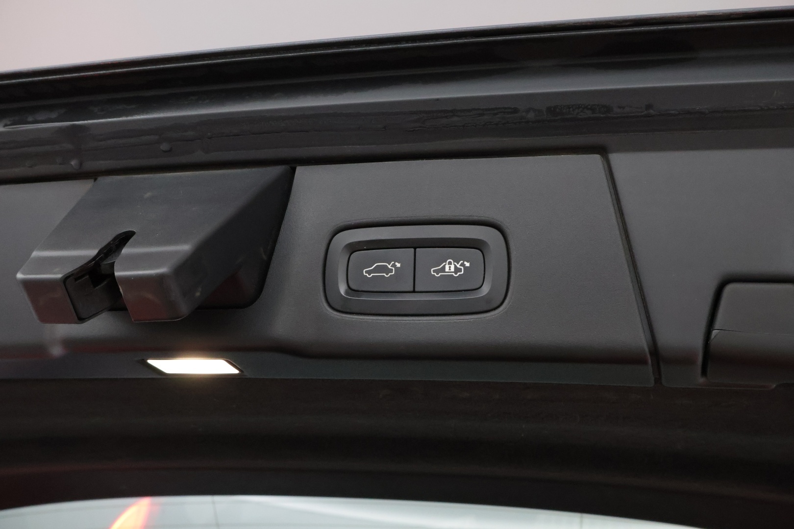 VOLVO V90 2017
