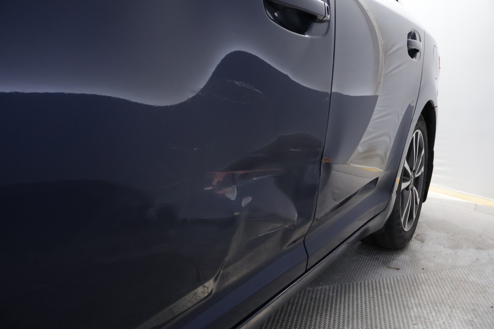 TOYOTA Avensis 2012