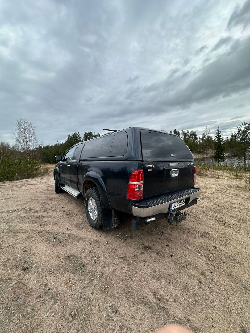 TOYOTA Hilux 2013