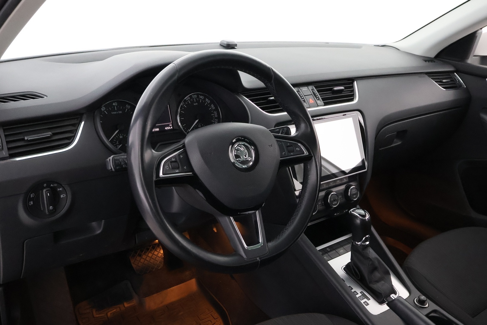 SKODA Octavia 2014