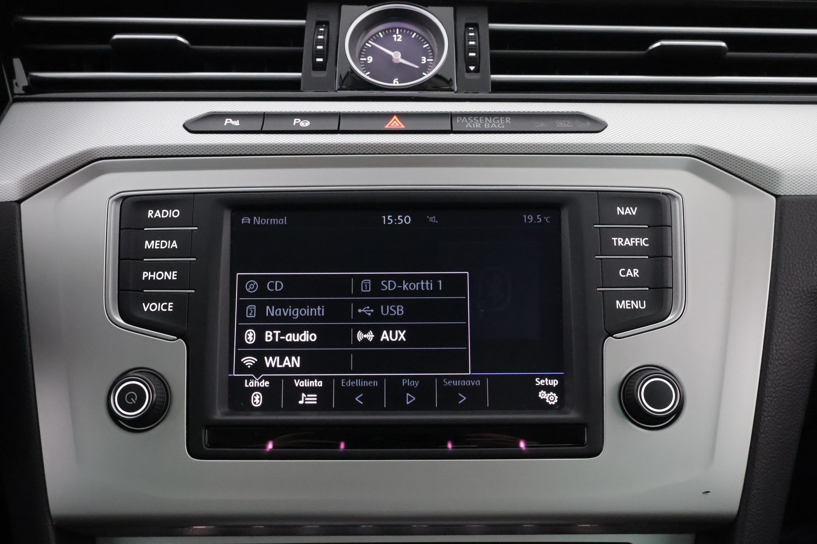 VOLKSWAGEN Passat 2017