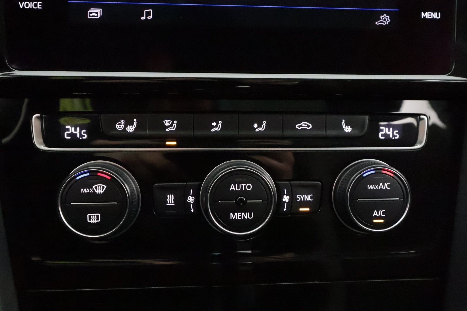 VOLKSWAGEN Golf 2018