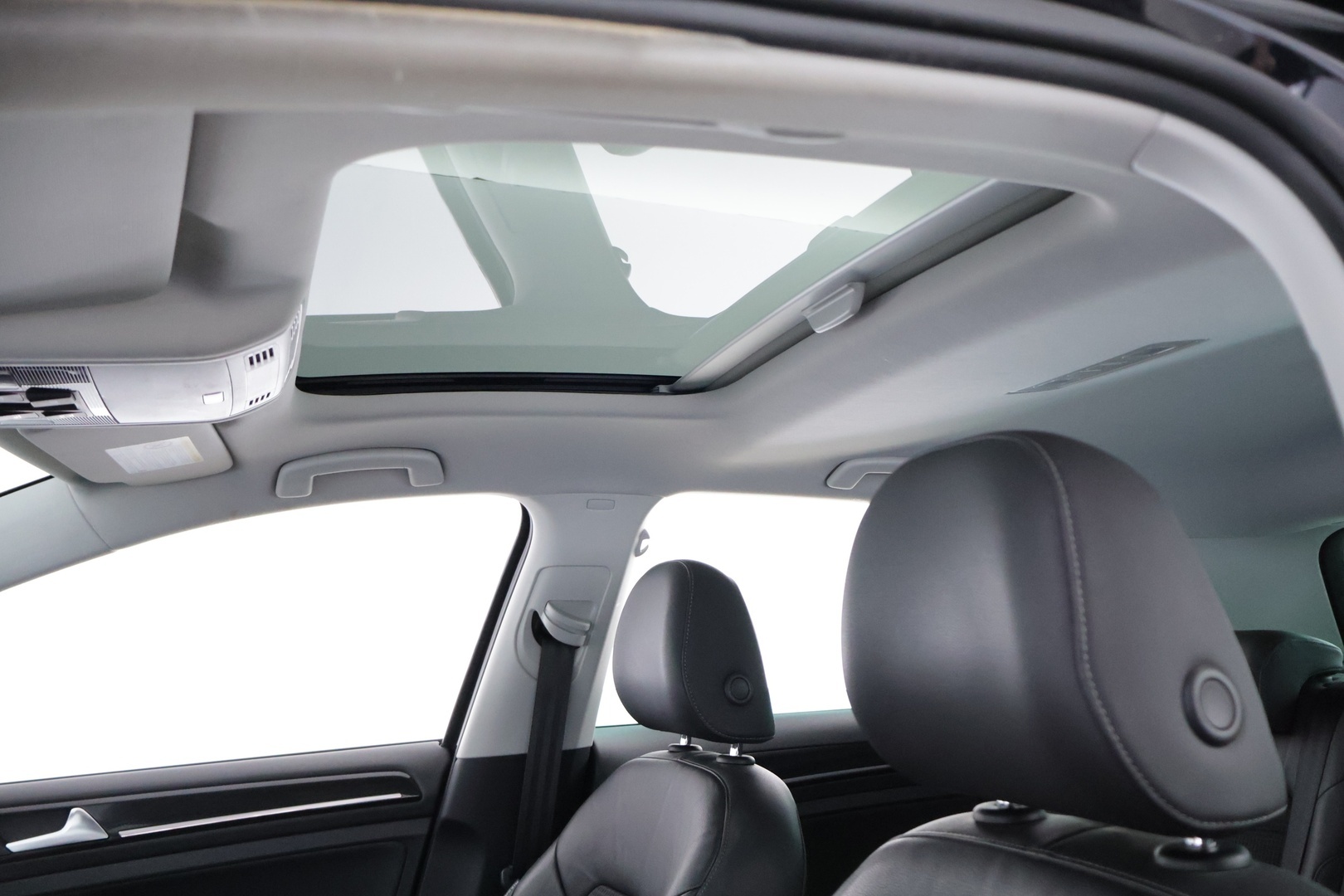 VOLKSWAGEN Golf 2013